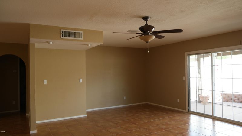 2516 E Villa Maria Dr, Phoenix, AZ 85032