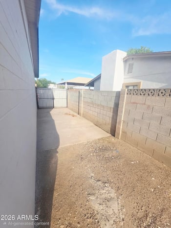 2516 N 47th Dr, Phoenix, AZ 85035