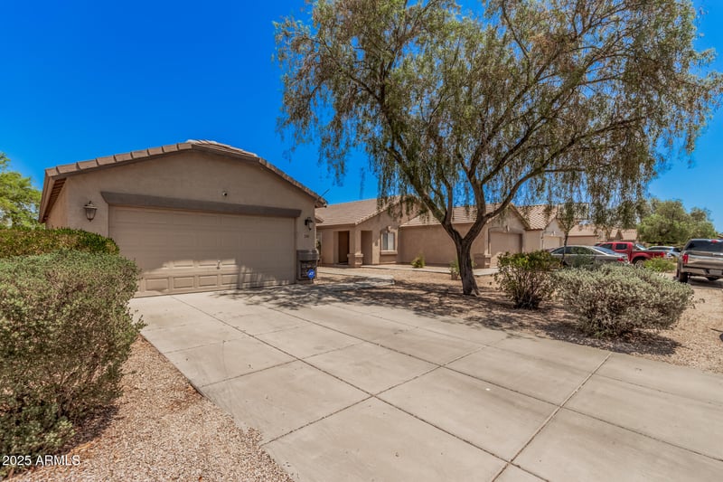 2516 San Manuel Rd, San Tan Valley, AZ 85143