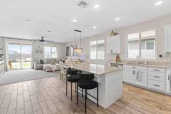 25168 135th Ave, Peoria, AZ 85383