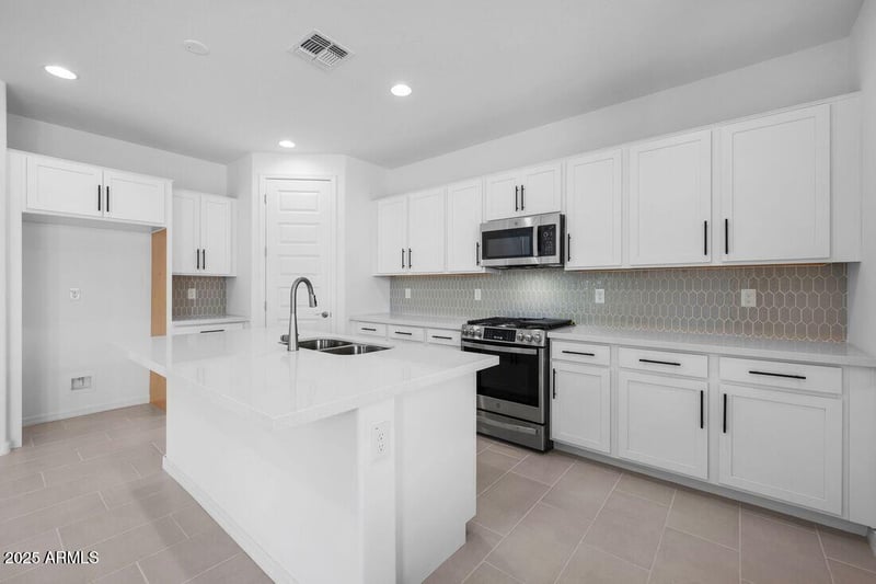25168 165th Ave, Surprise, AZ 85387