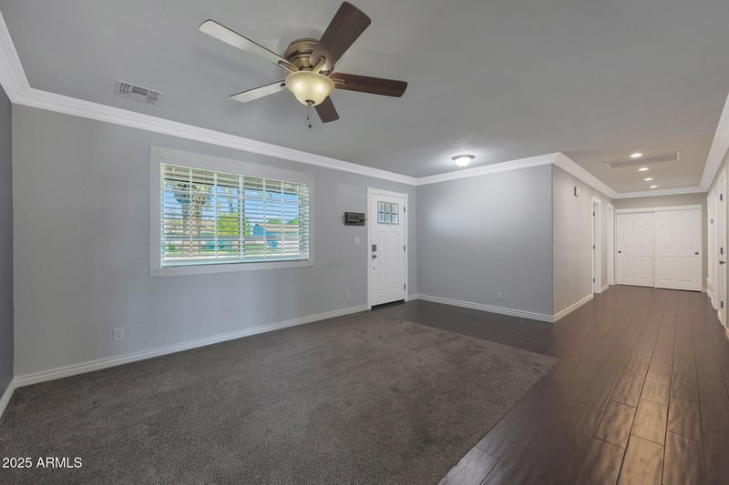 2517 Highland St, Mesa, AZ 85213