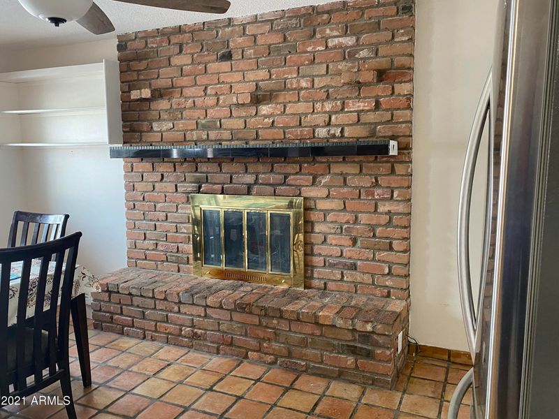 2517 E Larkspur Dr, Phoenix, AZ 85032