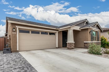 2517 Pecan Rd, Phoenix, AZ 85041