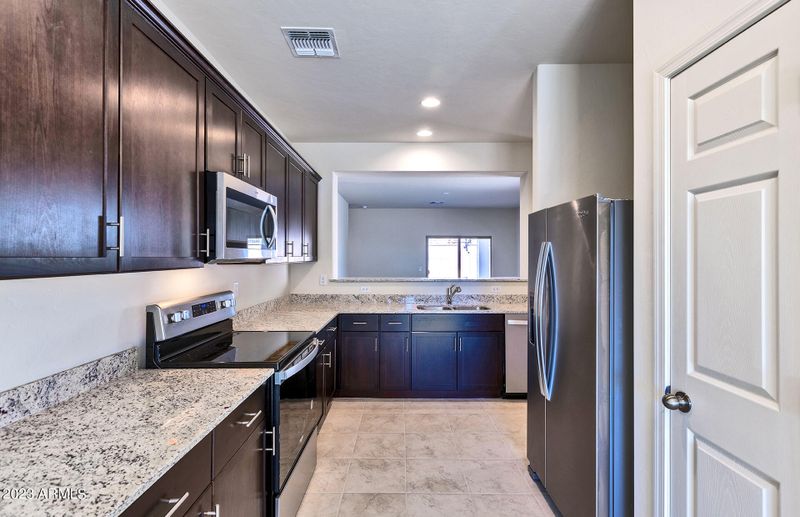 2517 S 243rd Dr, Buckeye, AZ 85326