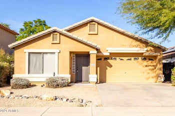 2518 Bent Tree Dr, Phoenix, AZ 85085