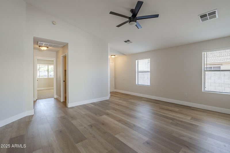 2518 Carson Rd, Phoenix, AZ 85041