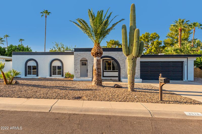 2518 E Desert Cove Ave, Phoenix, AZ 85028