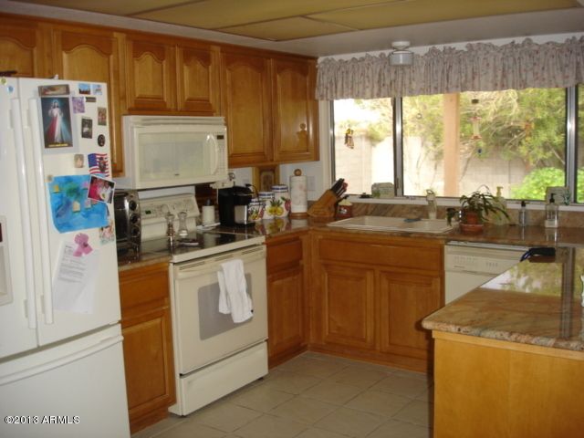 2518 E John Cabot Rd, Phoenix, AZ 85032