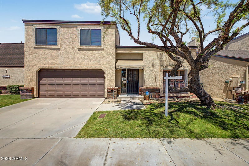 2518 E Shaw Butte Dr, Phoenix, AZ 85028