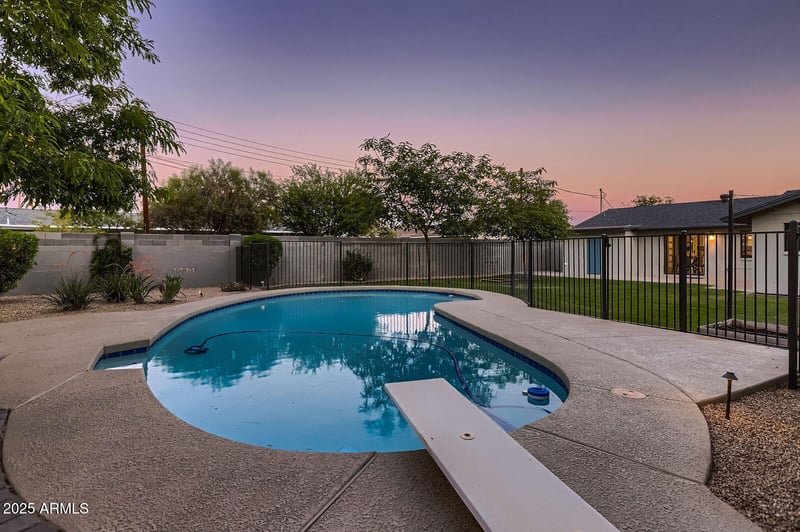 2518 Flower St, Phoenix, AZ 85016