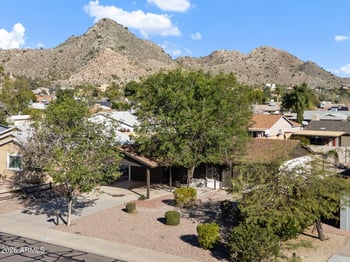 2518 Louise Dr, Phoenix, AZ 85032