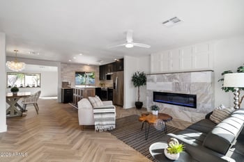 2518 Louise Dr, Phoenix, AZ 85032