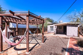 2518 Mitchell St, Phoenix, AZ 85006