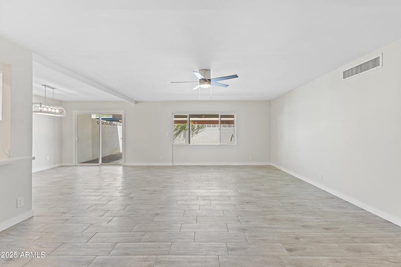 2518 Osborn Rd, Phoenix, AZ 85016