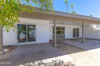 2518 Osborn Rd, Phoenix, AZ 85016