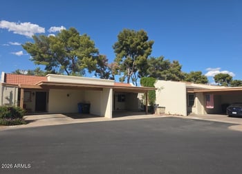 2518 Rue De Lamour Ave, Phoenix, AZ 85029