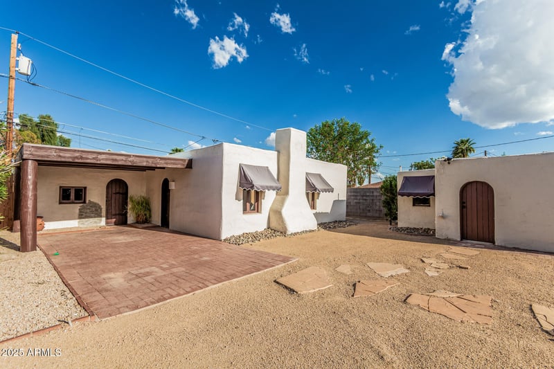 2519 28th Pl, Phoenix, AZ 85008
