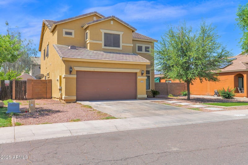 2519 Burgess Ln, Phoenix, AZ 85041