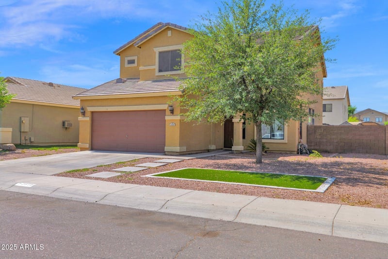 2519 Burgess Ln, Phoenix, AZ 85041