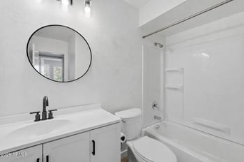 2519 Anderson Dr, Phoenix, AZ 85032