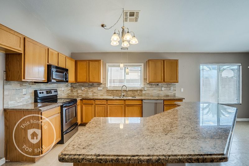 2519 E Sheffield Ave, Gilbert, AZ 85296