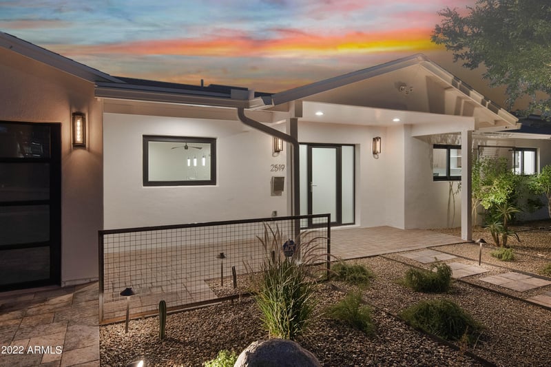 2519 Pierson St, Phoenix, AZ 85016