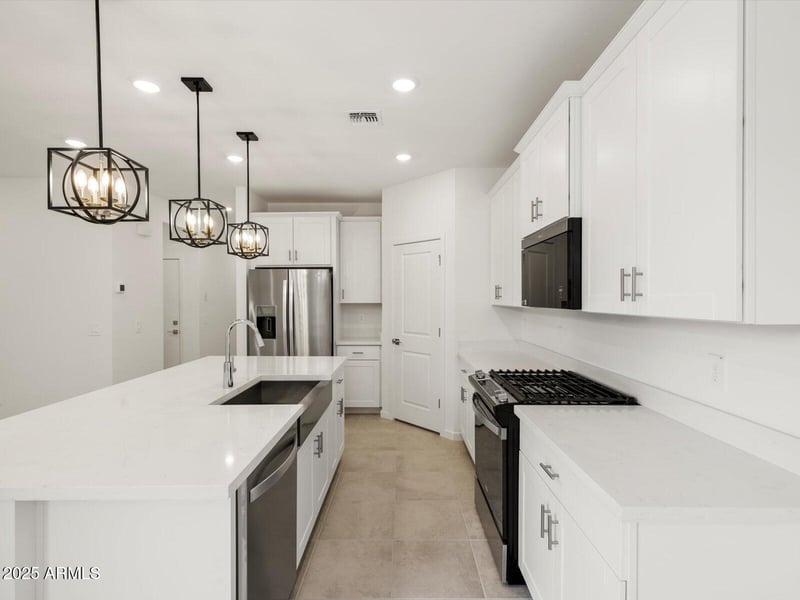 25191 N 160th Ave, Surprise, AZ 85387