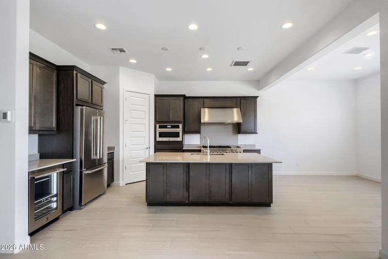 25198 N 177th Dr, Surprise, AZ 85387