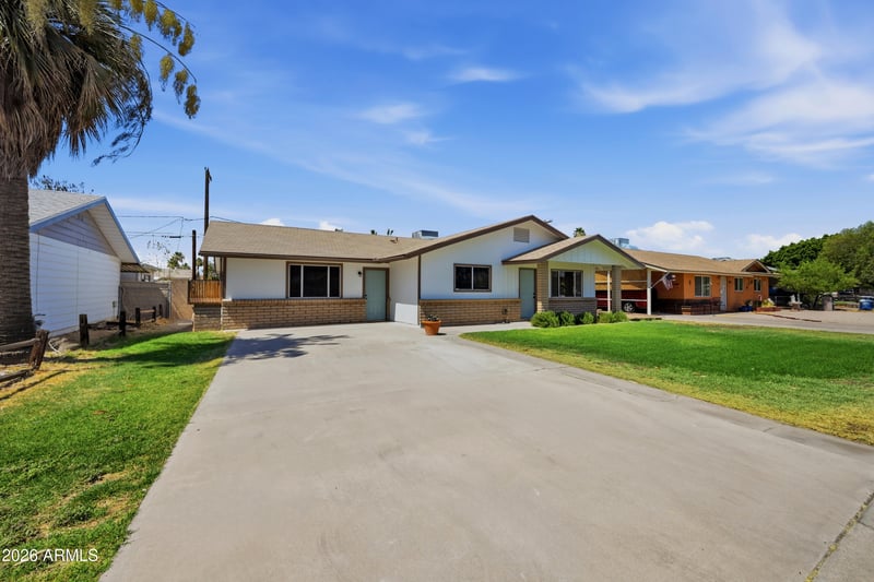 252 E 9th Dr, Mesa, AZ 85210