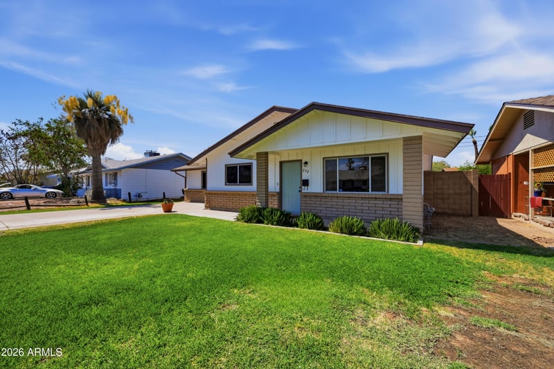 252 E 9th Dr, Mesa, AZ 85210