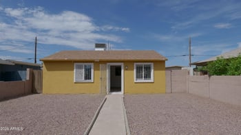 2520 E Chipman Rd, Phoenix, AZ 85040