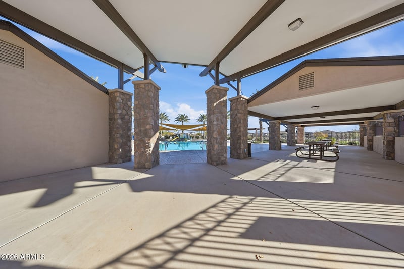 2520 E Dolcetto Dr, San Tan Valley, AZ 85143
