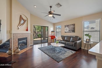 2520 W Oberlin Way, Phoenix, AZ 85085