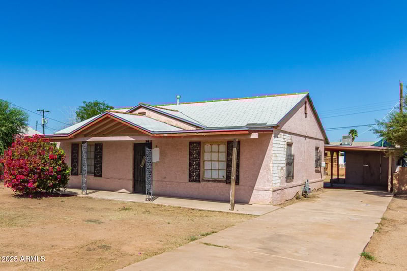 2520 Washington St, Phoenix, AZ 85009