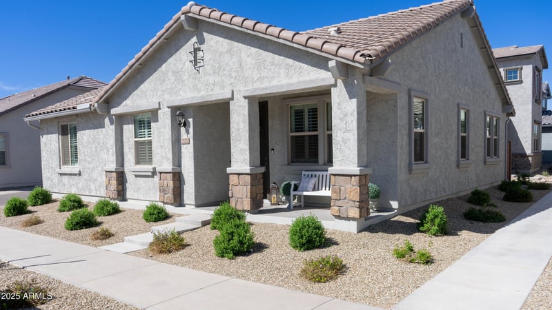 25202 142nd Dr, Surprise, AZ 85387