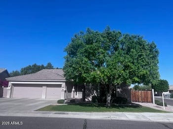 25203 42nd Ave, Phoenix, AZ 85083