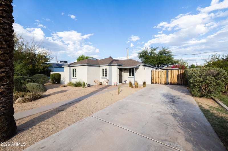 2521 13th St, Phoenix, AZ 85006