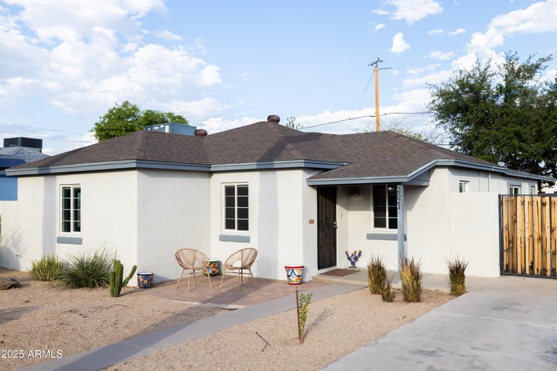 2521 13th St, Phoenix, AZ 85006
