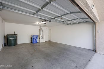 2521 Oberlin Way, Phoenix, AZ 85085