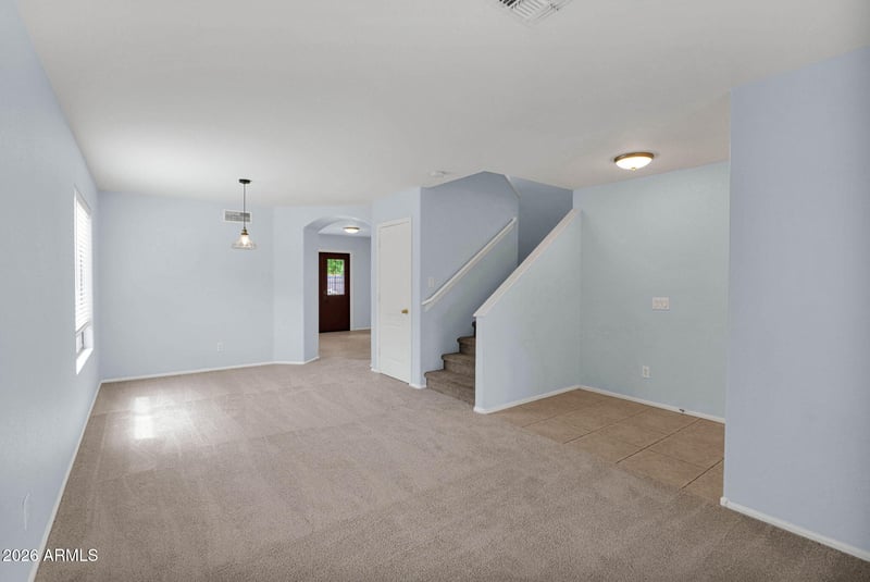 2521 W Red Fox Rd, Phoenix, AZ 85085