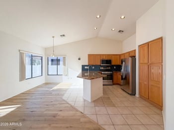25210 S Wyoming Ave, Sun Lakes, AZ 85248