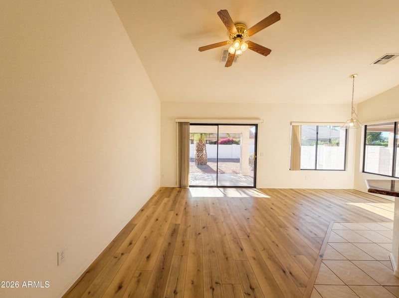 25210 S Wyoming Ave, Sun Lakes, AZ 85248