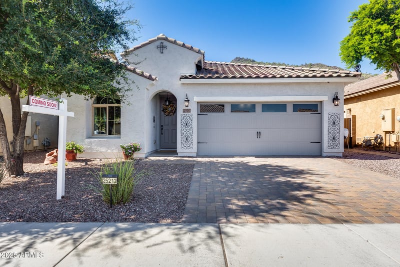 25212 56th Ave, Phoenix, AZ 85083