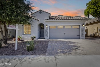25212 56th Ave, Phoenix, AZ 85083