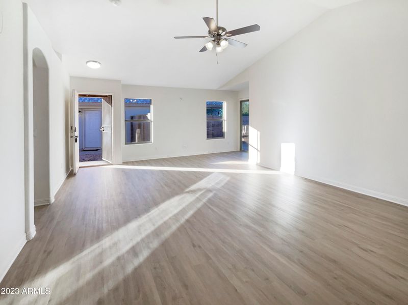 25216 N 66th Dr, Phoenix, AZ 85083