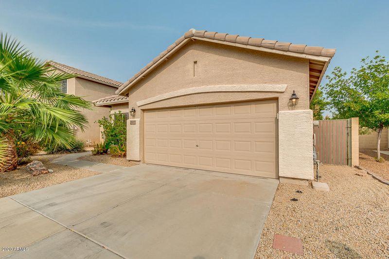 25217 N 40th Ln, Phoenix, AZ 85083