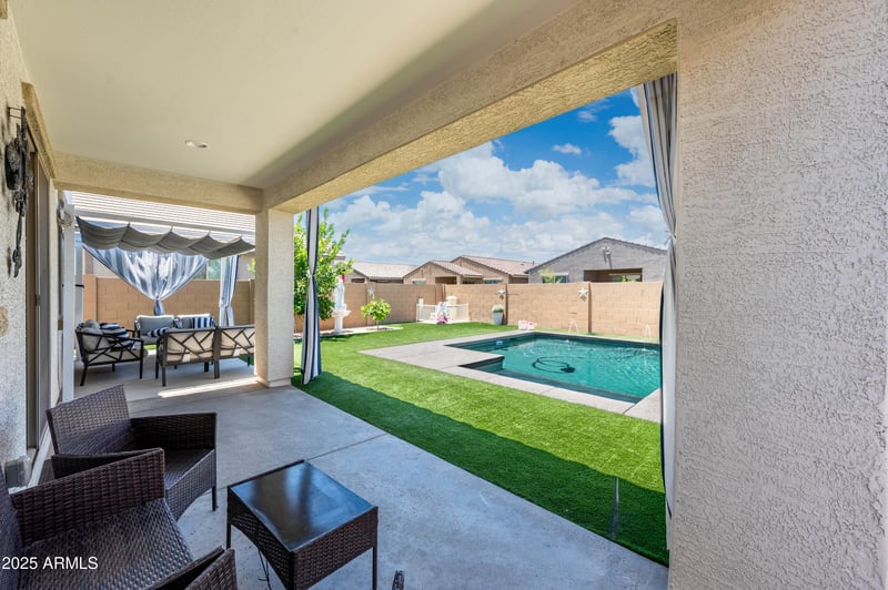 25218 143rd Ln, Surprise, AZ 85387