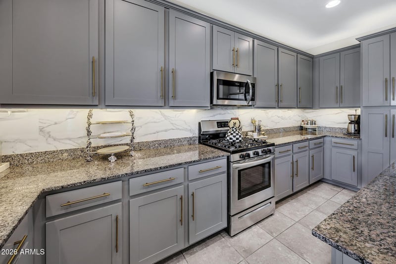 25218 143rd Ln, Surprise, AZ 85387