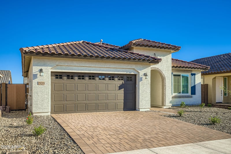 25219 174th Dr, Surprise, AZ 85387